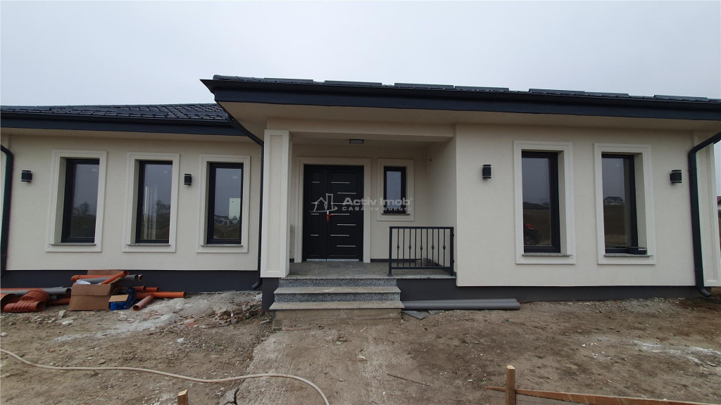 Casa - 135 mp - 540 mp teren - Plopeni