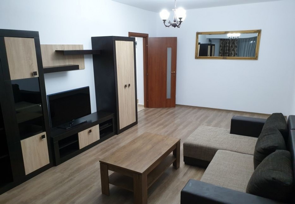 2 camere, Doamna Ghica