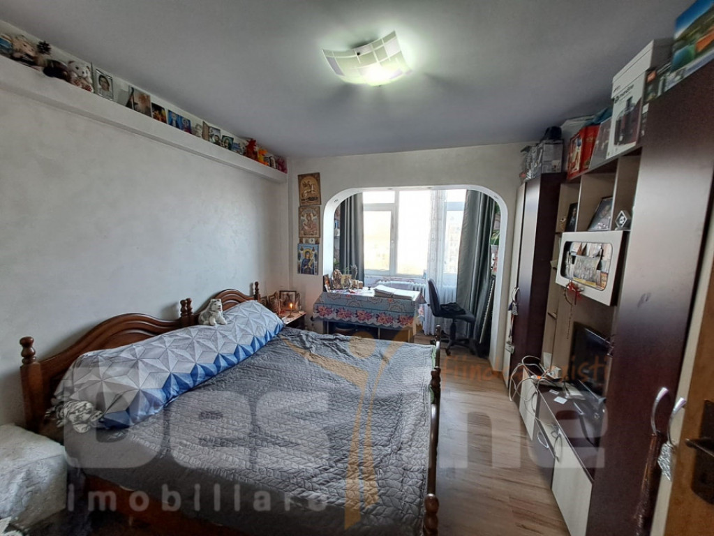 Apartament 2 camere, decomandat, Alexandru Cel Bun, 71.900 E