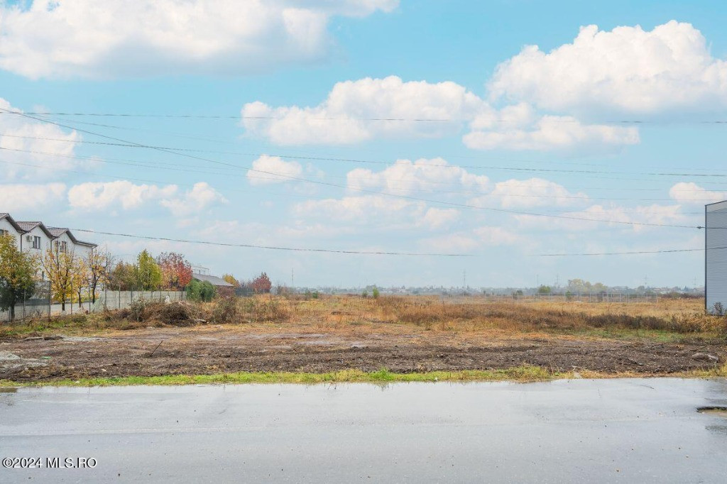 Mihailesti - Country Club, teren intravilan 5976 mp, utilitati!