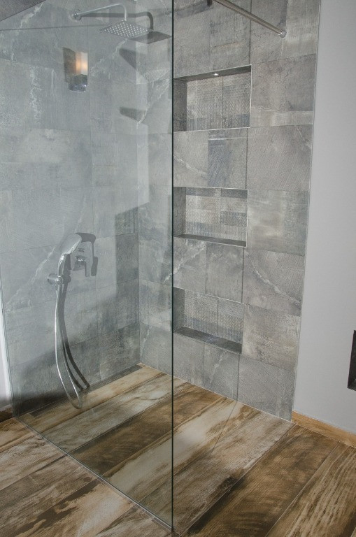 Apartament 3 camere Gheorghe Lazar de inchiriat