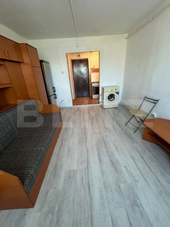 Garsoniera cu preluare de chirias!