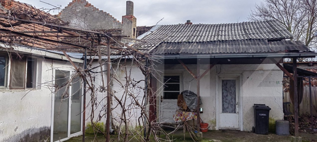 Casă cu teren generos și anexe 85 mp, în zona străzii Ca