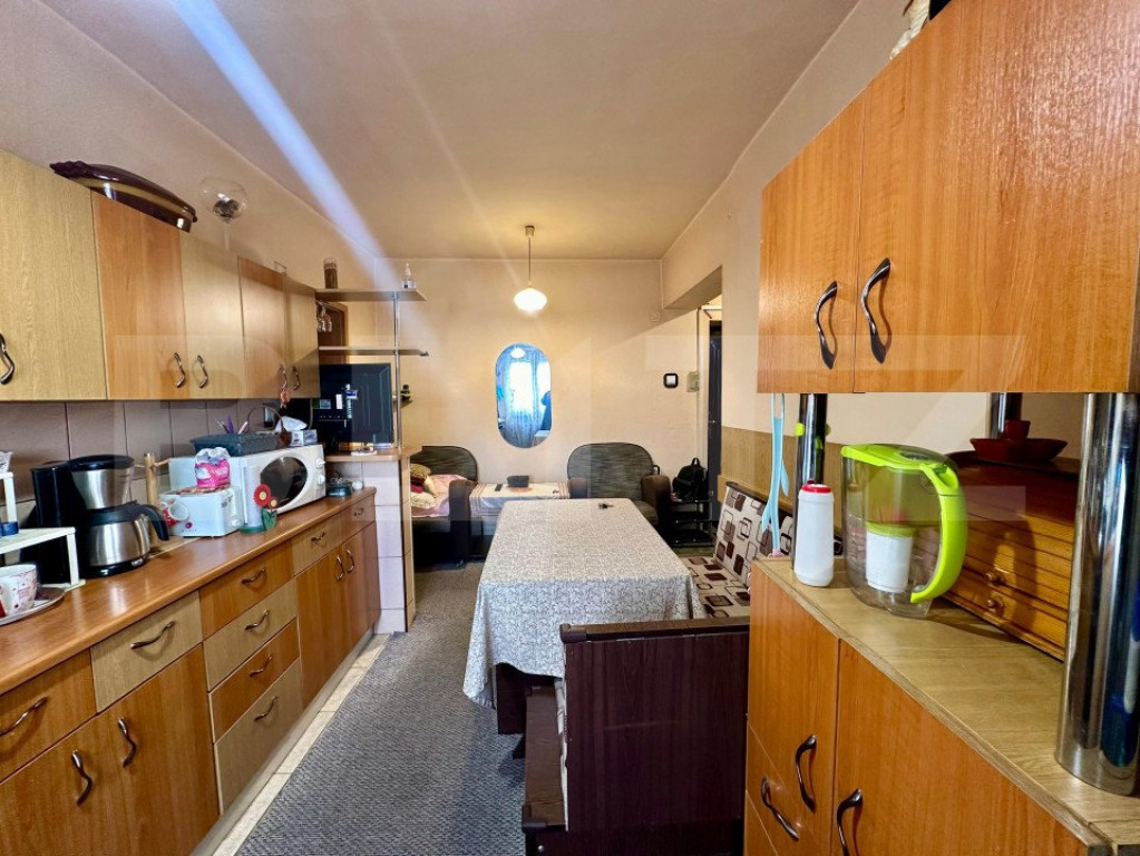 Apartament 3 camere, 63 mp, zona Spitalul Judetean