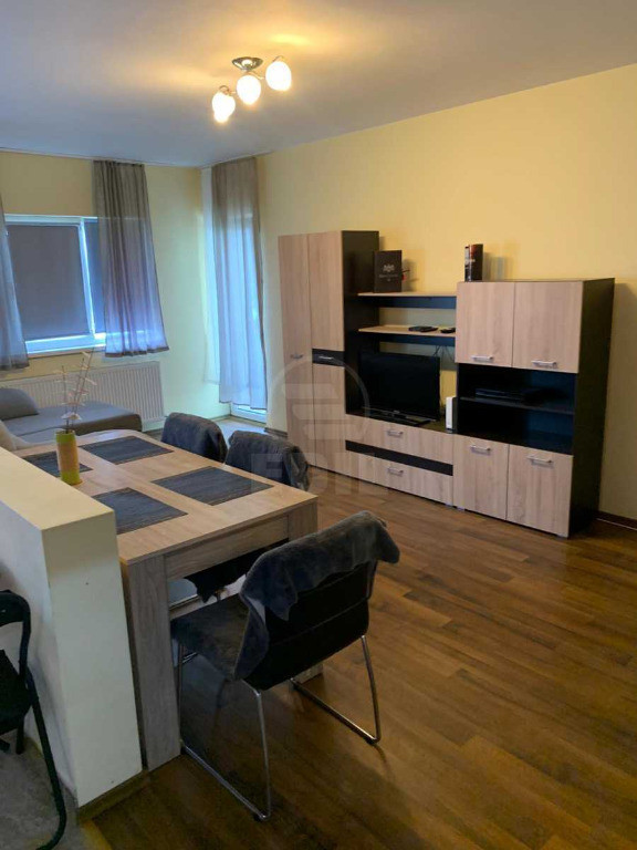 !! Apartament de inchiriat cu 2 camere in Floresti zona Florilor!!