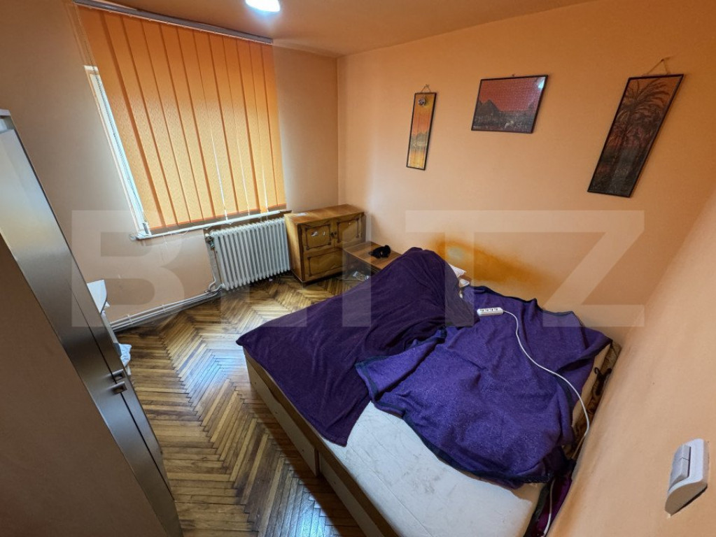 Apartament 4 camere, 77 mp, zona-Cetate