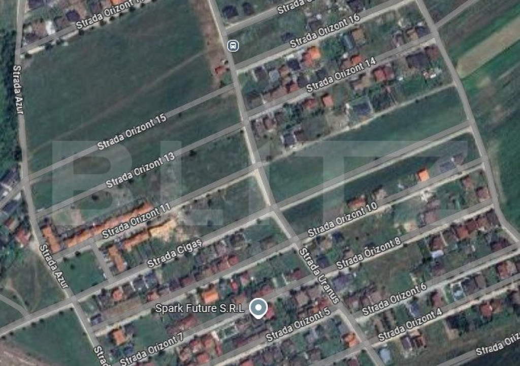 Teren, intravilan, pretabil pentru casa individuala.