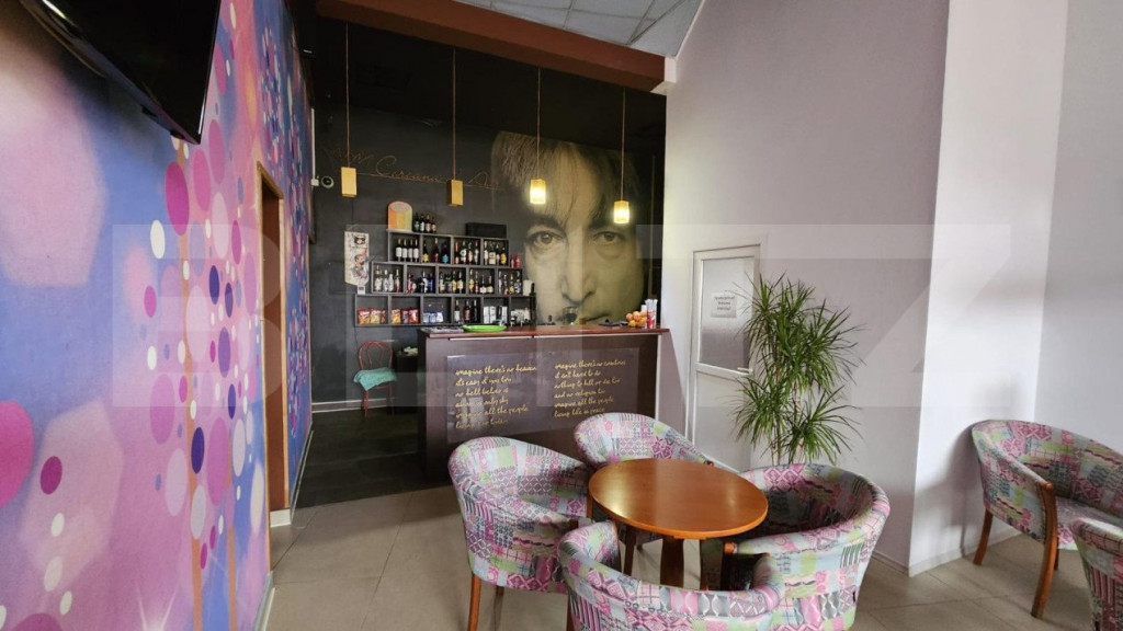 Spatiu comercial, 4 camere, teren 461 mp, zona Aiud