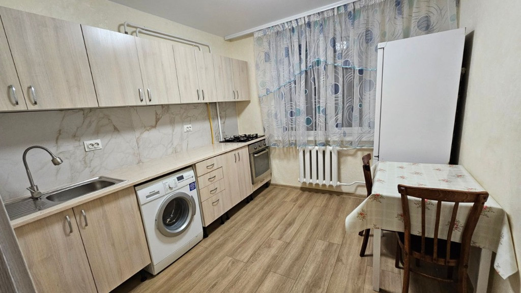 Apartament 2 camere în zona Colentina