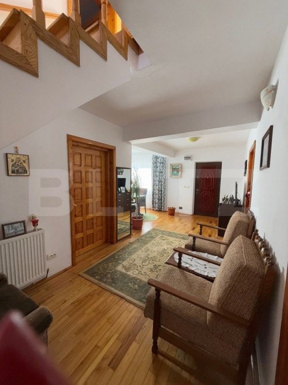 Propietatea ideala de vanzare, 5 camere, 113 mp, in cartier