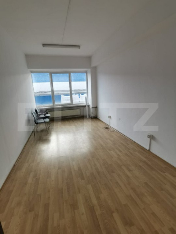 Spatiu birou 20 mp, parcare, cheltuieli incluse, zona bd. Mu