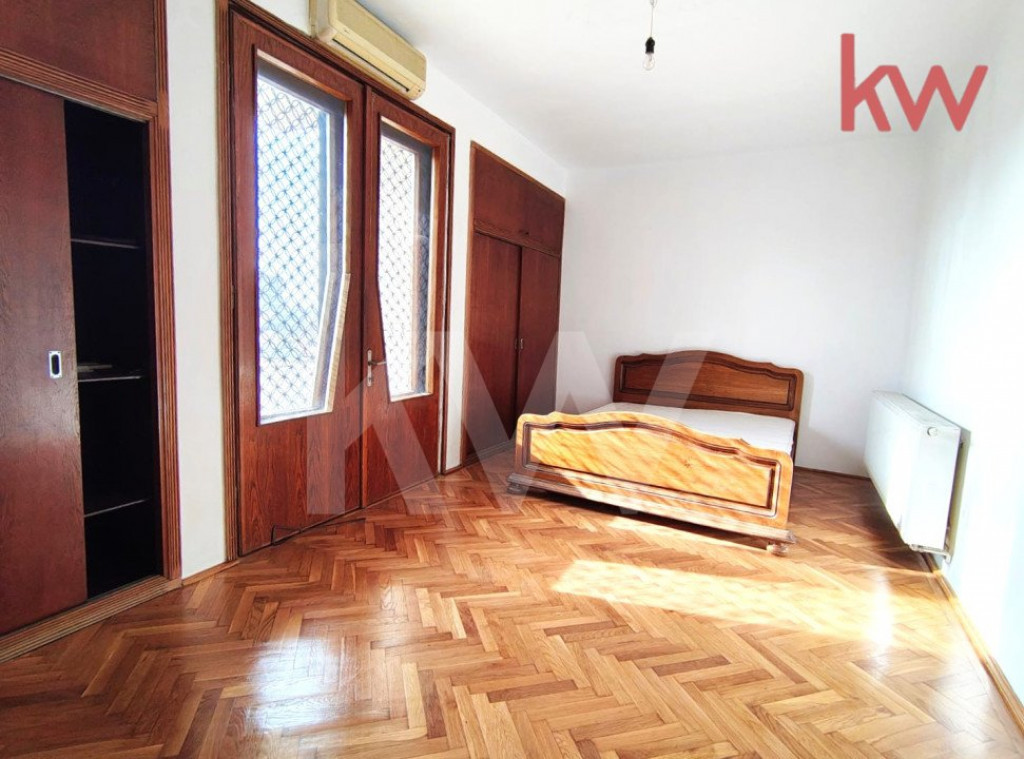 Vila deosebita, premiata, zona centrala