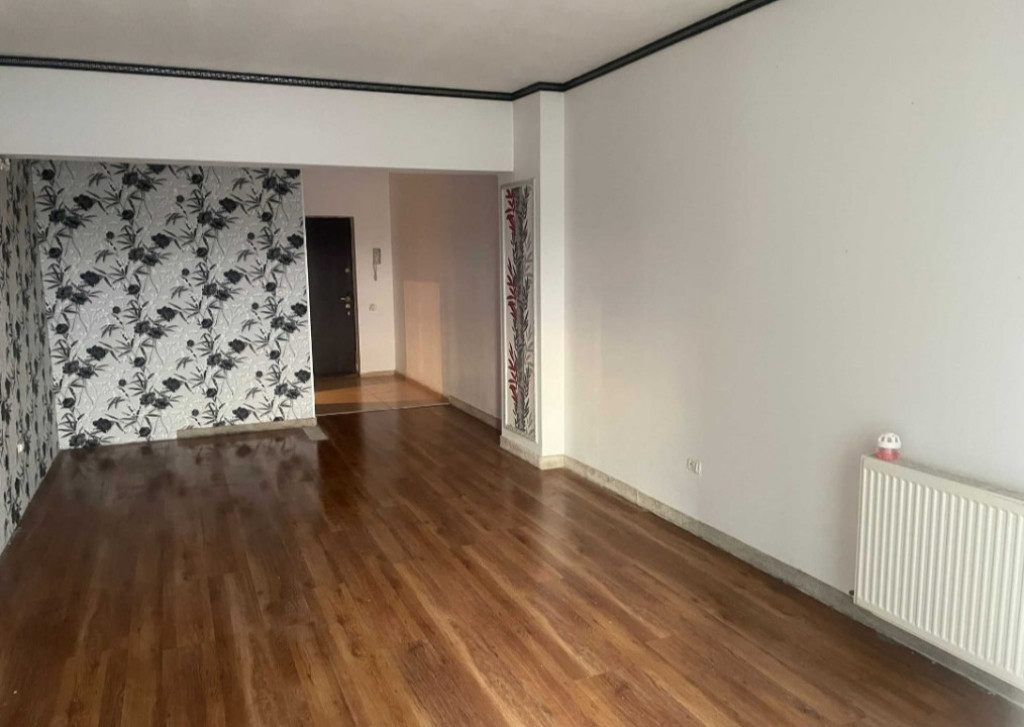 Garsoniera semidecomandata, 13/15, Prelungirea Ghencea, Ansa