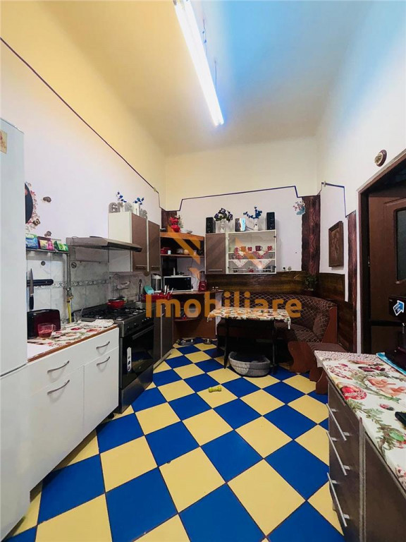 APARTAMENT ZONA CENTRALA, 42 MP