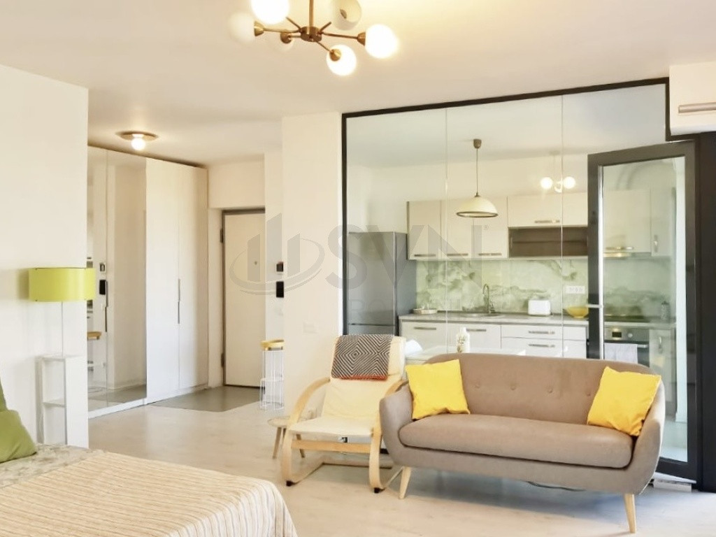 Studio Cloud 9 Aviatiei Pipera