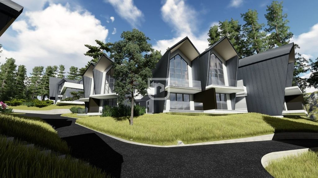 Teren cu suprafata de 2895 mp in Gura Humorului-Toaca-Bou...