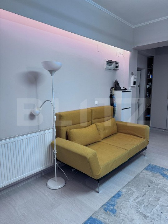 Apartament 3 camere, decomandat, 90 mp utili, zona Casa Stii