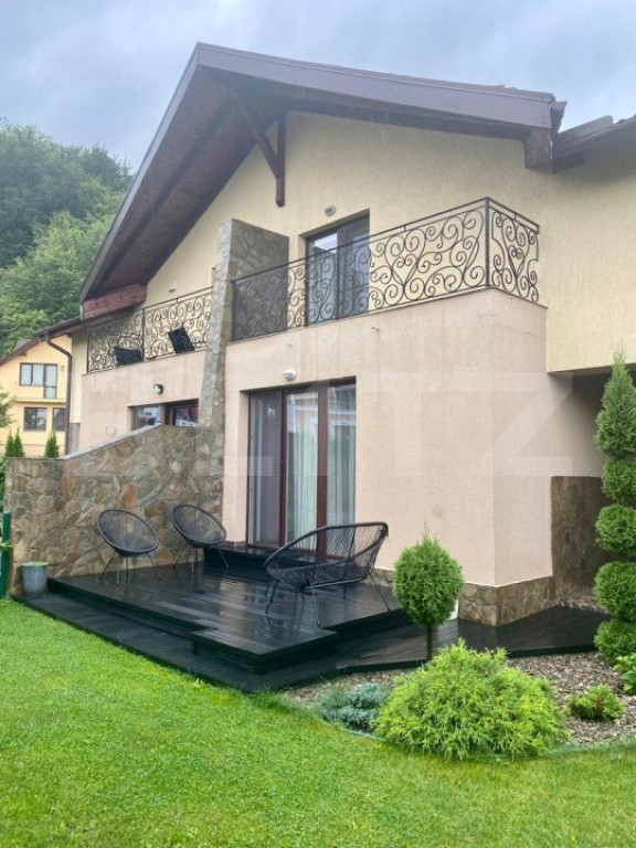 Casă Duplex de Lux în Green Valley, Brașov