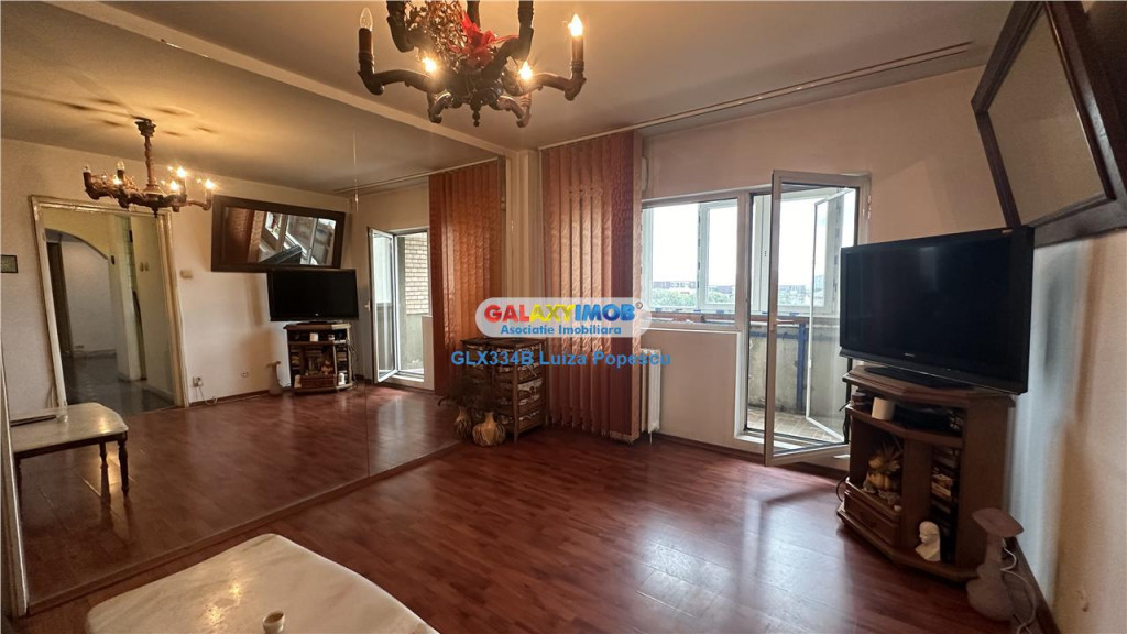 APARTAMENT 4 CAMERE TEIUL DOAMNEI-LANGA PARC