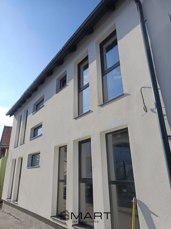 Casa individuala 3 camere + teren 245mp zona Gusterita