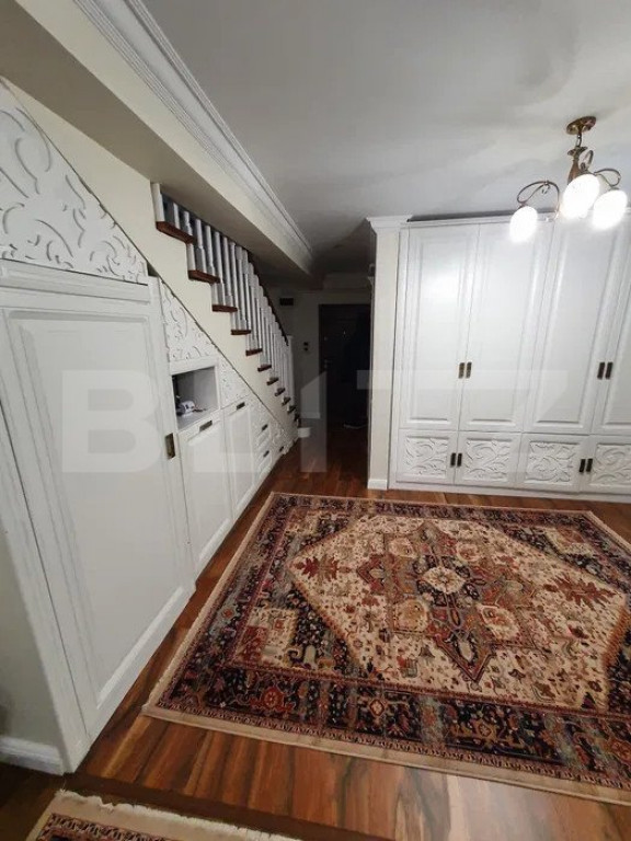 Apartament 3 camere, 120 mp + terasa 70 mp, zona Centru Civi