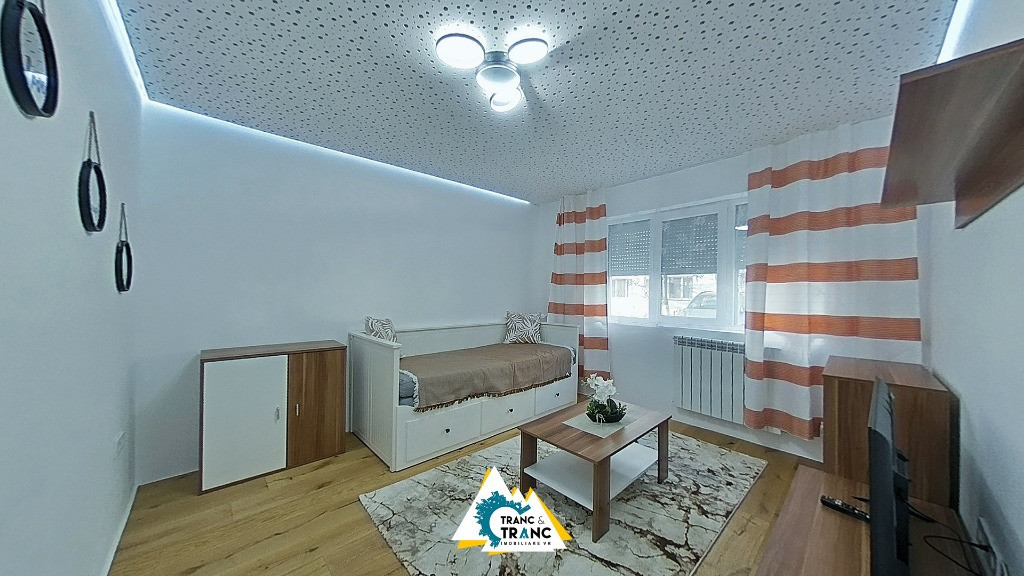 Garsoniera renovata, mobilata si utilata modern, la UTA