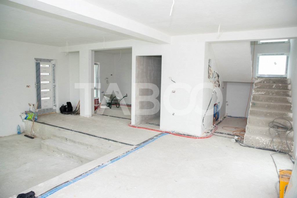 Casa individuala 3 camere terasa incalzire pardoseala in Bav