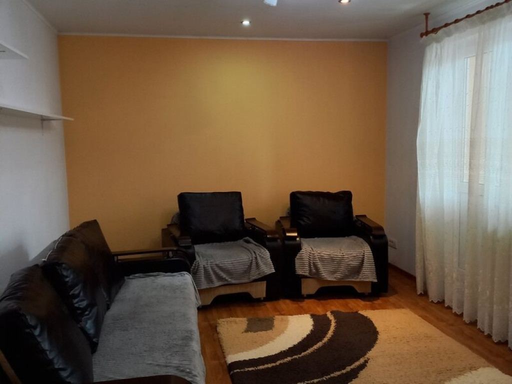 Titan apartament 4 camere