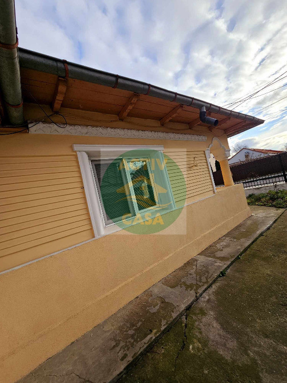 Casa in Roman, de vanzare
