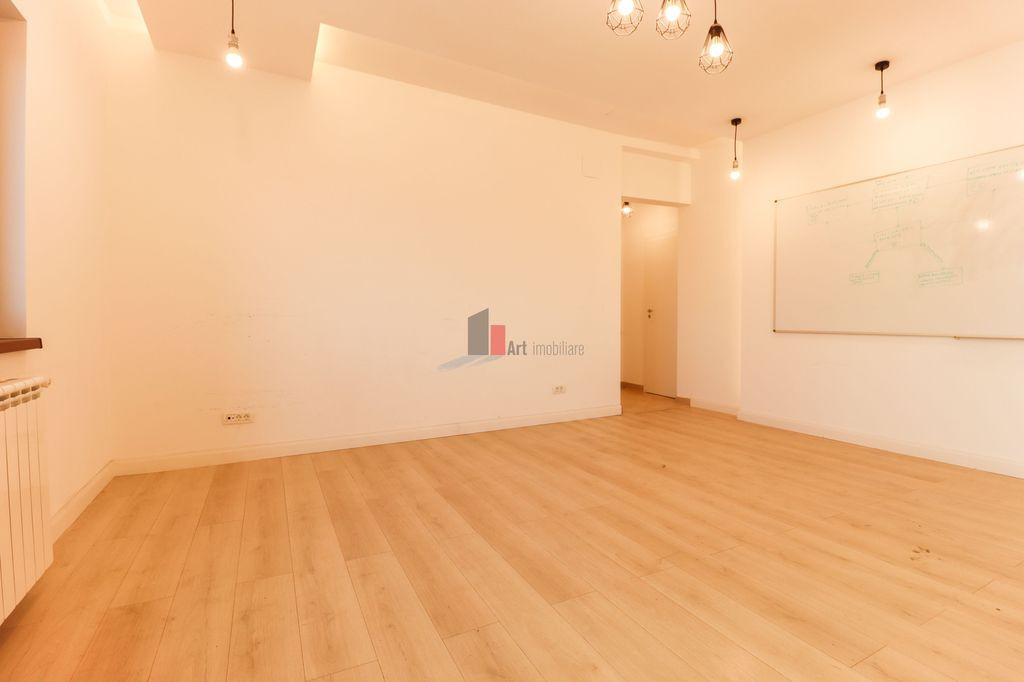 Vila "STRATO", ultrafinisata, comercial/birouri, "BLACK F...