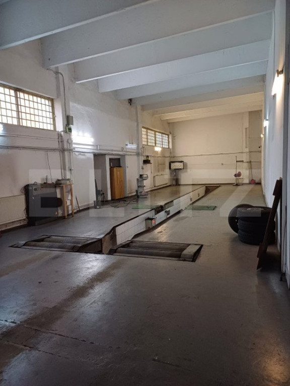 Afacere la cheie, service auto, 460 mp, zona Micro 4