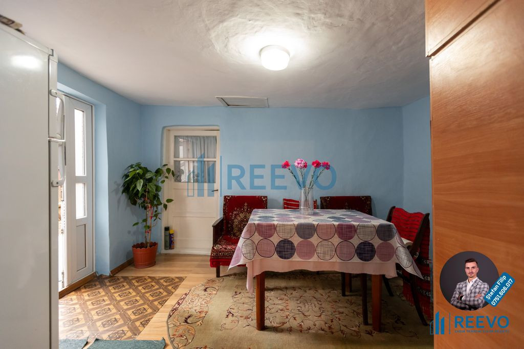 Casă de vânzare în Șerbănești, Bacău