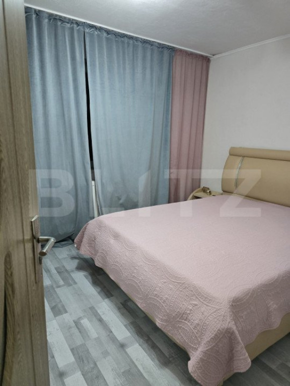 Vanzare apartament 2 camere, 61 mp, zona Carpati 2,