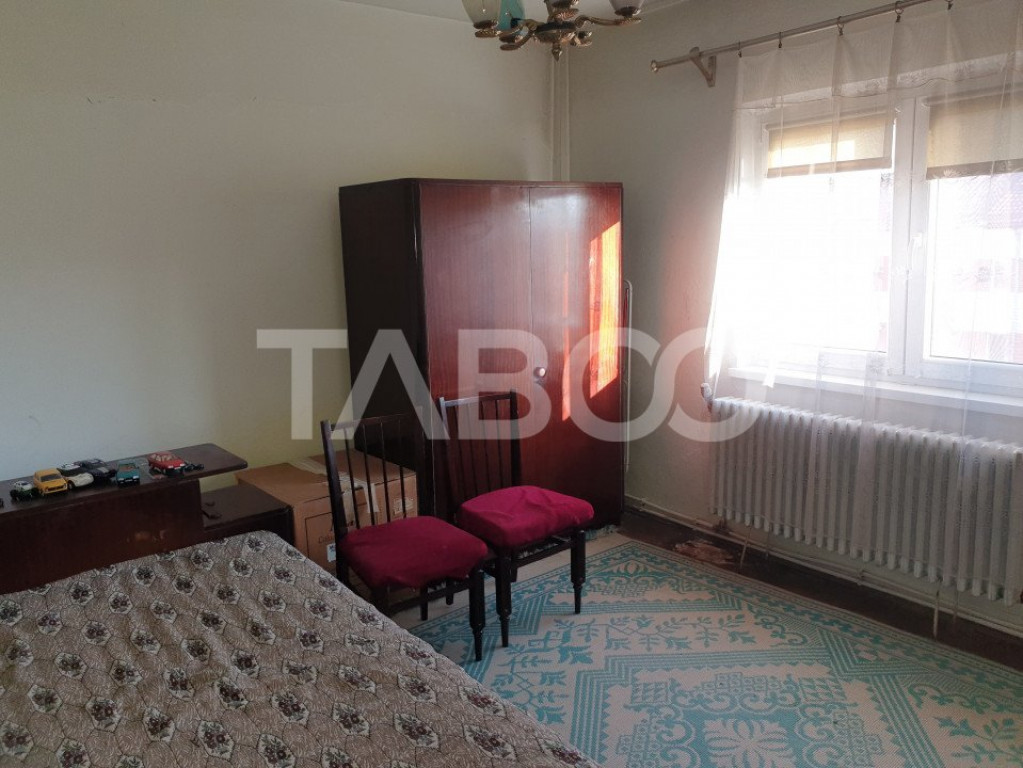 Apartament spatios 3 camere 1 baie 64 mpu mobilat utilat bal