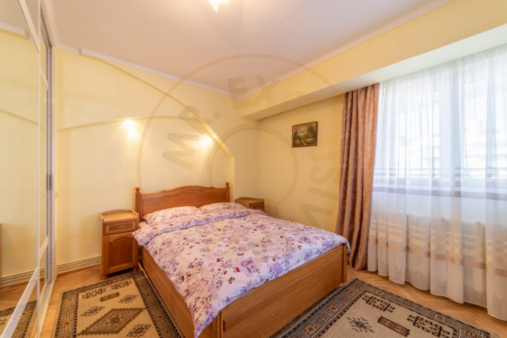 DE INCHIRIAT-Apartament 2 camere Ultracentral-Pitesti-Piata