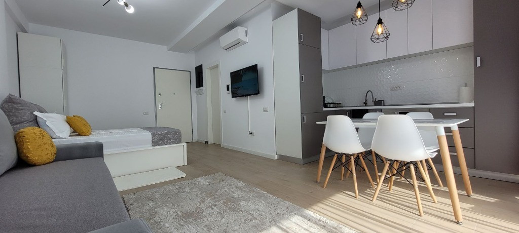 Închiriez studio Mamaia Aqua Magic, 400 EURO