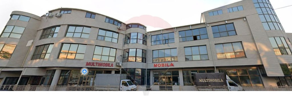 Apartament cu 4 camere de închiriat în zona Calea Bucur...