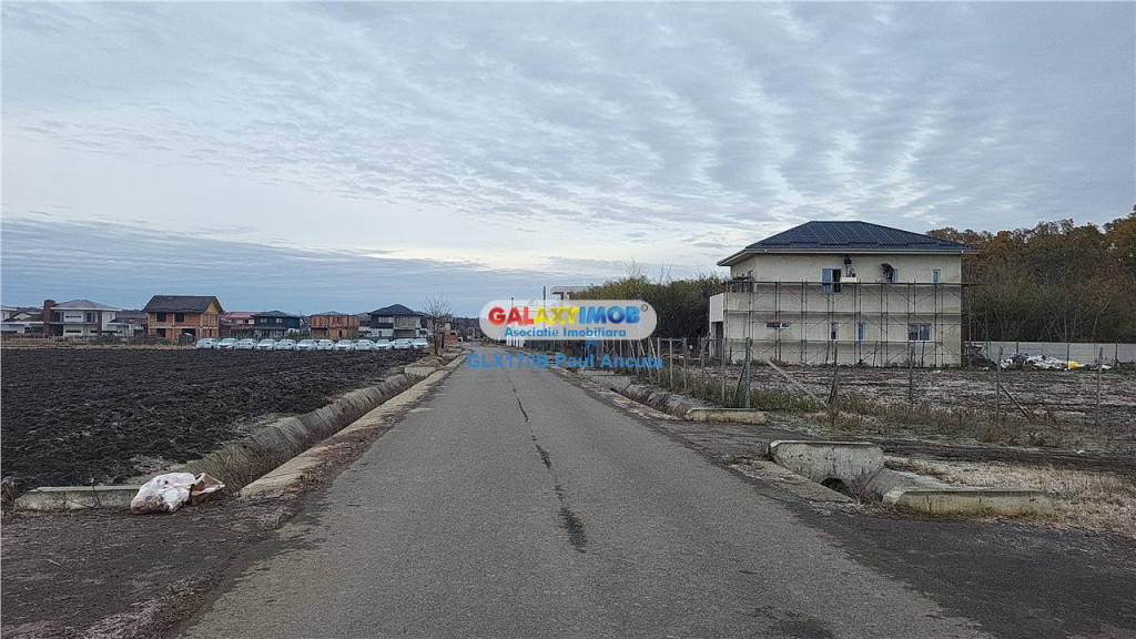 Teren Corbeanca str Cantonului 6000 mp la sosea vedere padur