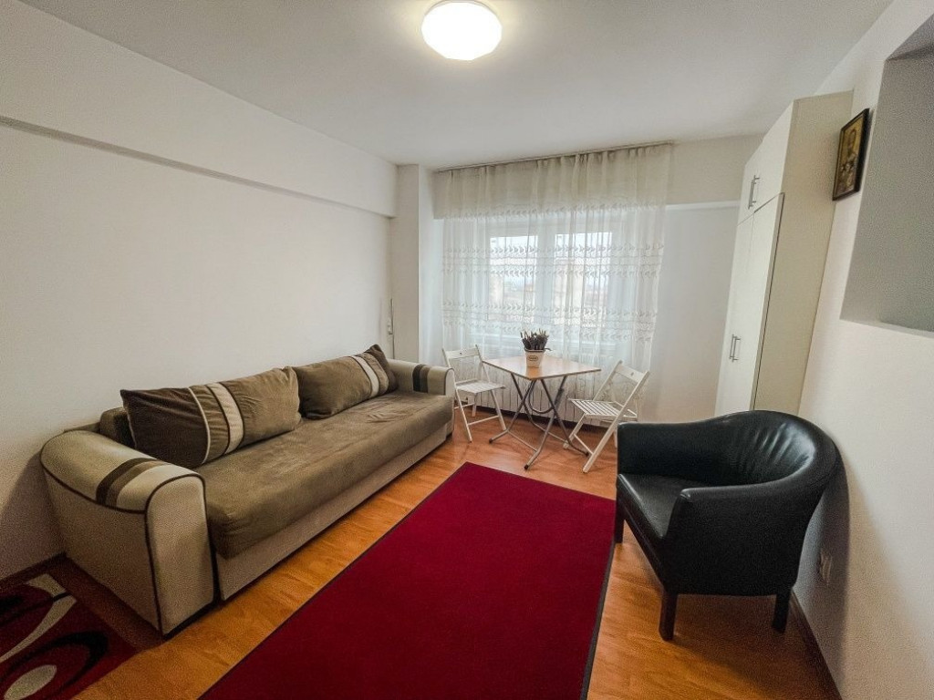 Garsoniera in Calea Buziasului