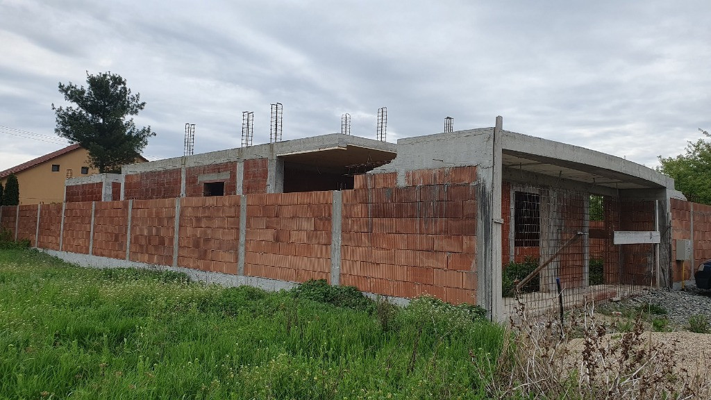 Casa la rosu zona Aradul Nou - ID : RH-37308-property