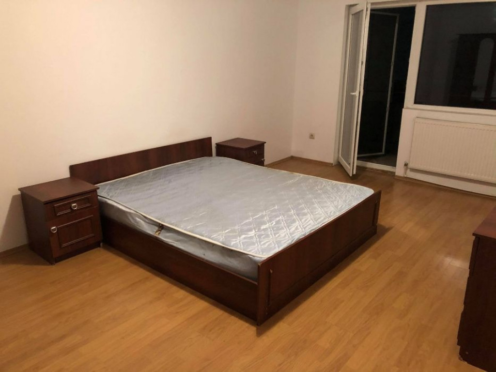 Garsoniera complet mobilata si utilata