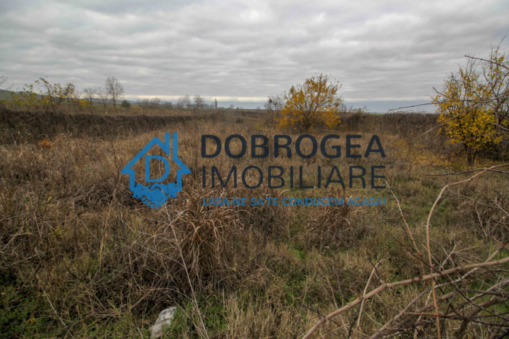 Sat Mineri, teren intravilan, 2100 mp