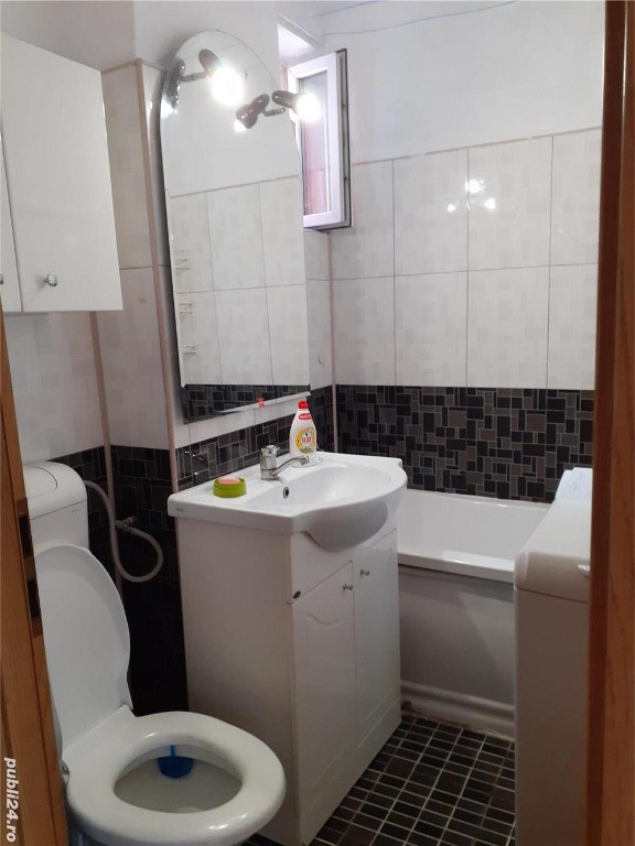 Inchiriere apartament cu o camera in zona Buziasului