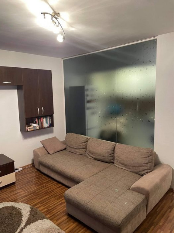 Apartament cu o camera sagului