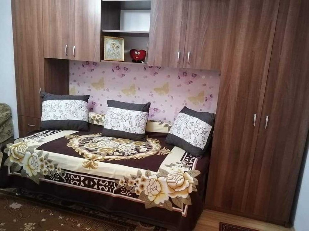 Garsoniera zona Buziasului