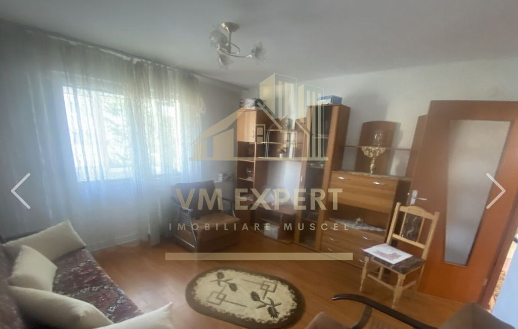 APARTAMENT 2 CAMERE, ETAJ 4, CAMPULUNG, PRET 35000 EURO