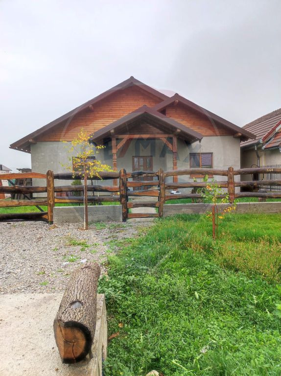 Casă noua de vanzare 16 km de Oradea in Gepiu Colonie, d...