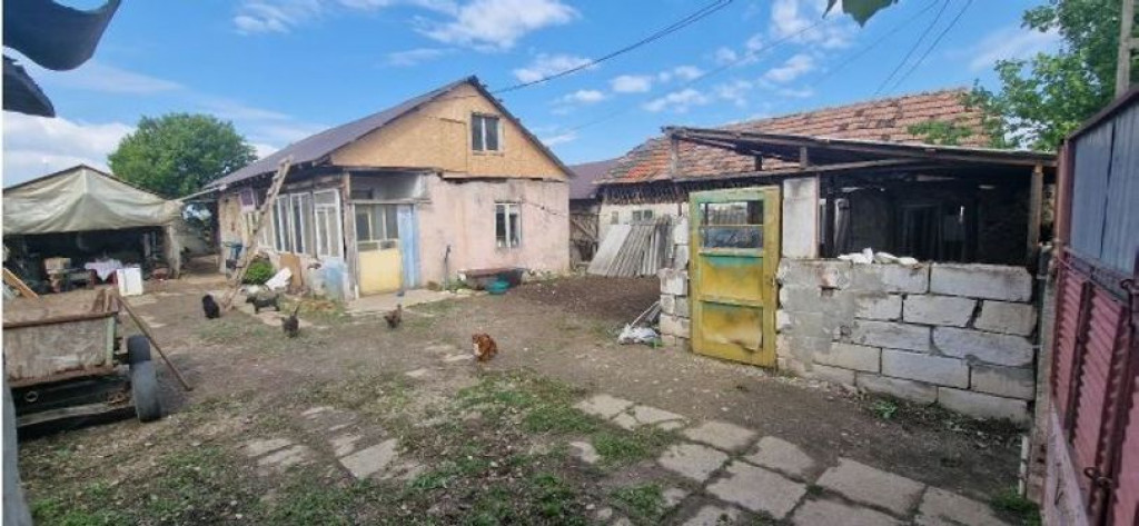 Casa si teren Moldoveni, ID: R1982148