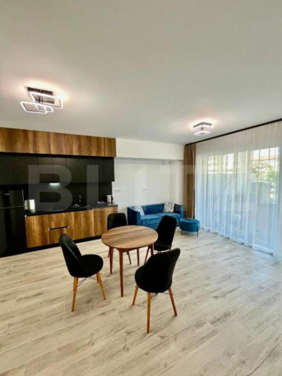 Apartament de 2 camere, terasa de 42 mp, cartier Luceafarul