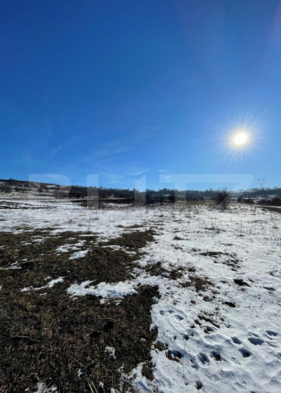 Teren extravilan, 5.400 mp, intrare Rădașeni